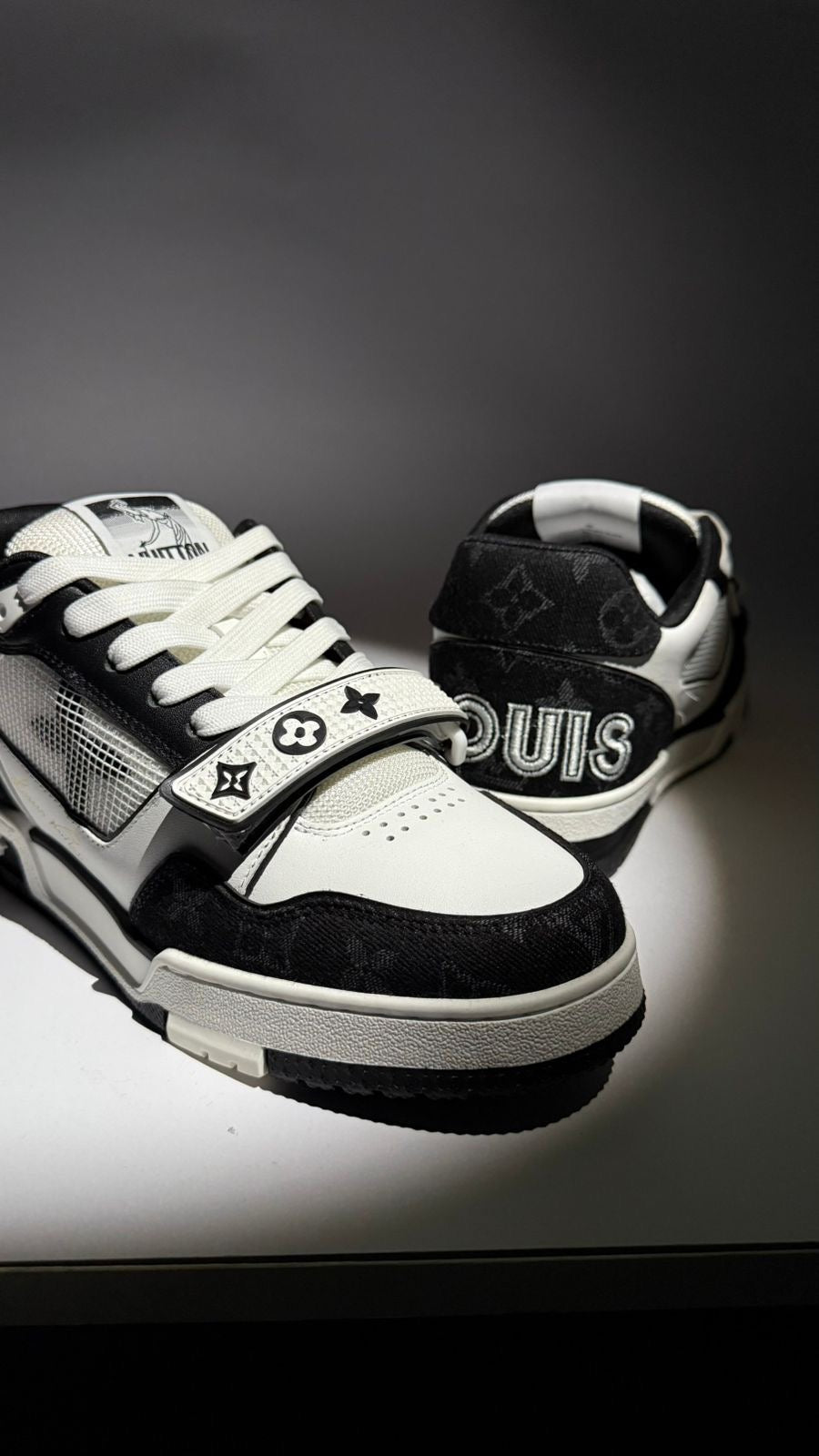 SHOES