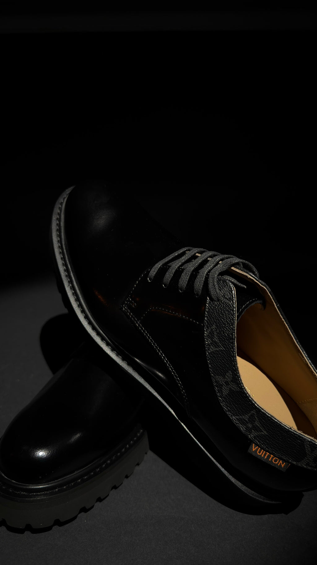 Louis Vuitton Monogram Collar Derby Shoes