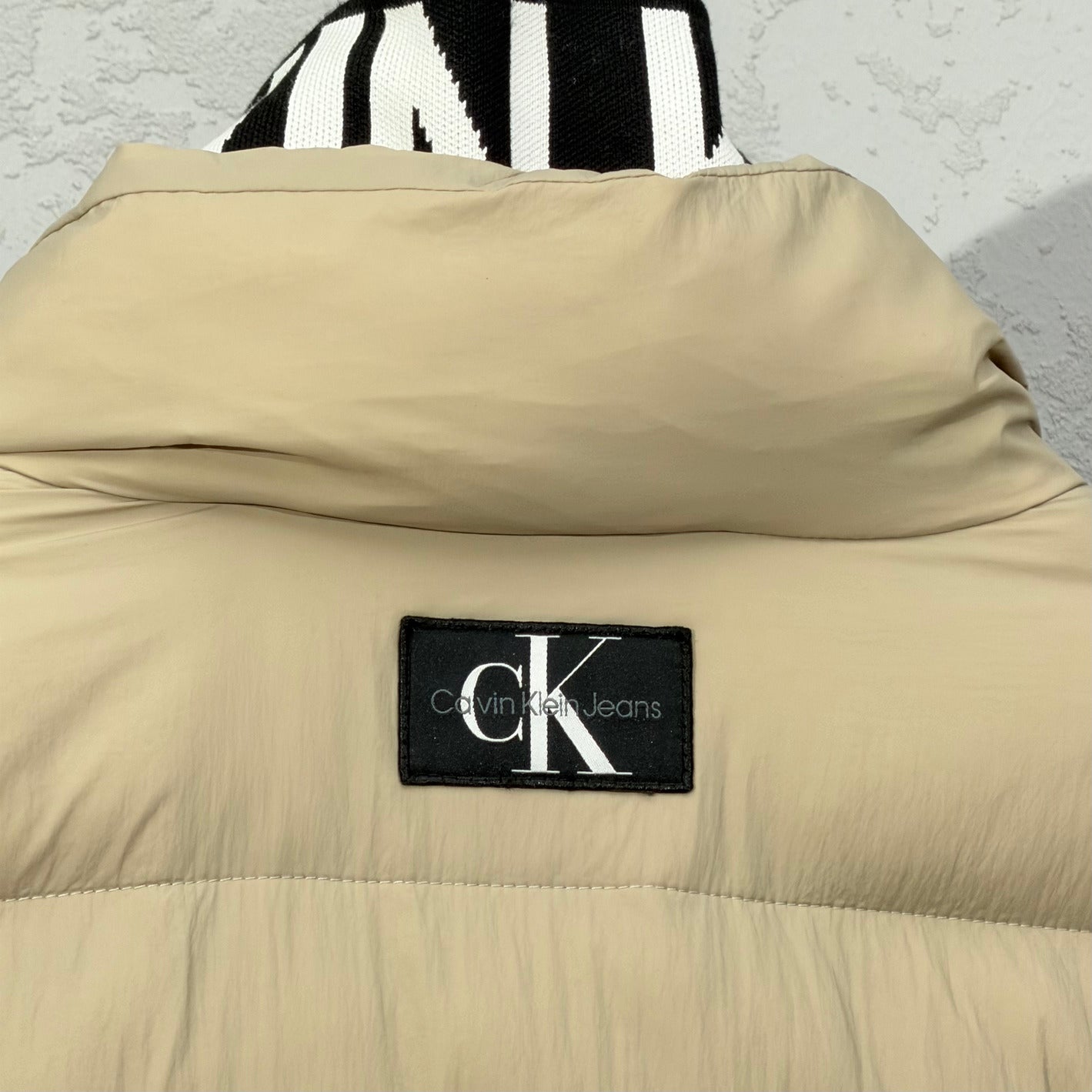 Calvin Klein Jeans Puffer Jacket Beige